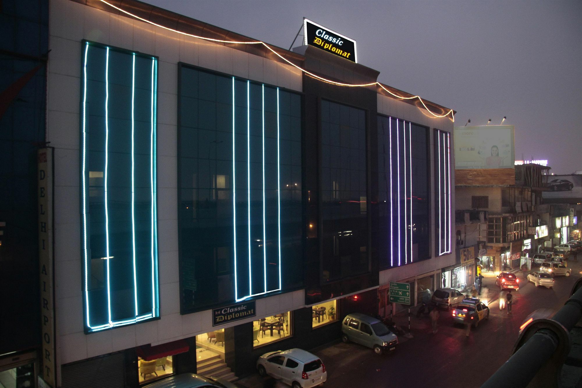 Hotel Classic Diplomat New Delhi Exterior photo
