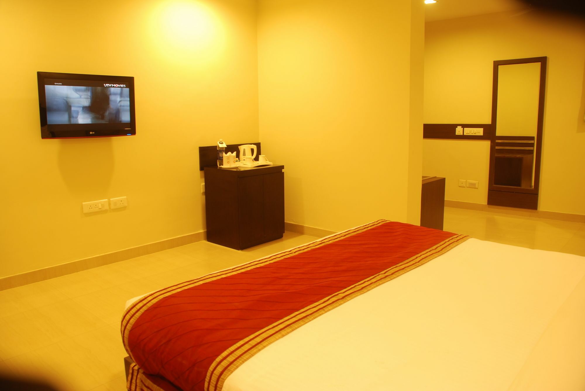 Hotel Classic Diplomat New Delhi Exterior photo